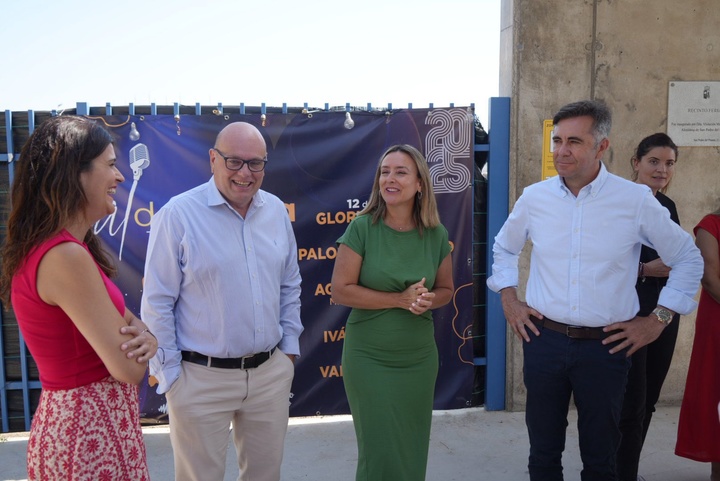La consejera de Política Social, Familias e Igualdad, Conchita Ruiz, junto al alcalde de San Pedro del Pinatar, Pedro Javier Sánchez, y Pedro Martínez, presidente del CERMI, durante la visita al recinto ferial de este municipio