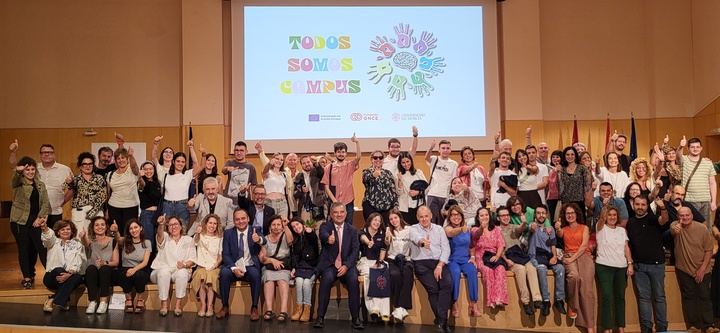 Juan María Vázquez destaca el "gen integrador de la UMU" en la inauguración de la IX edición del curso 'Todos Somos Campus'