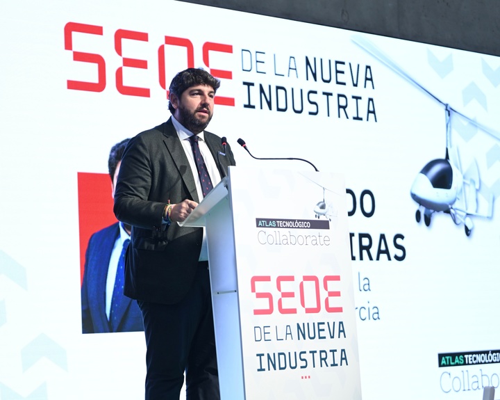 Inauguración en Murcia del foro 'Collaborate 2025. Sede de la nueva industria' (2)