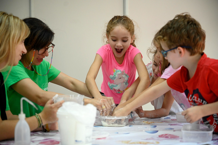 Imagen de archivo: Taller de cocina en la Semana de la Ciencia y la Tecnología de 2024.