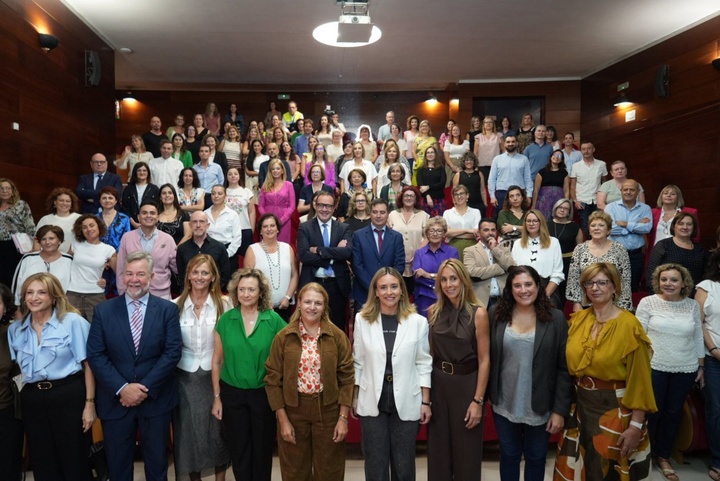 La consejera de Política Social, Familias e Igualdad, Conchita Ruiz, durante el acto de inauguración de la Jornada Técnica Conmemorativa del XXX Aniversario del Servicio de Teleasistencia del Ayuntamiento de Murcia