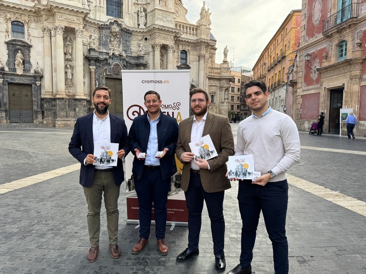 Nace 'CromoSS-Magna', una colección inspirada en la Procesión Magna del Jubileo de las Cofradías