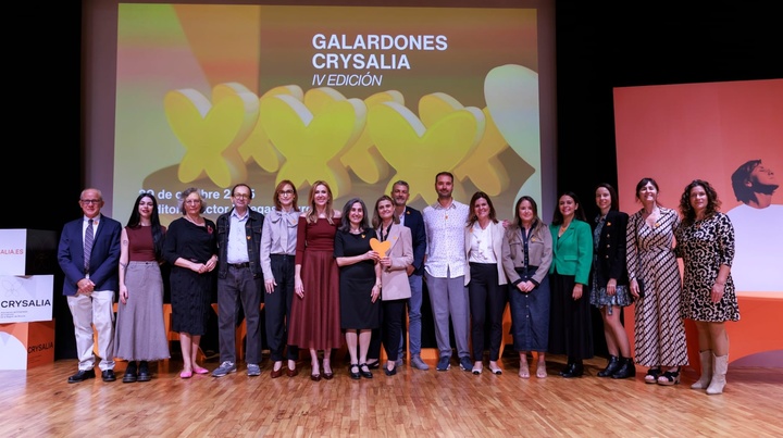 La Asociación Crysalia galardonó a la Consejería de Salud por su apoyo a la inserción sociolaboral de personas en riesgo de exclusión social