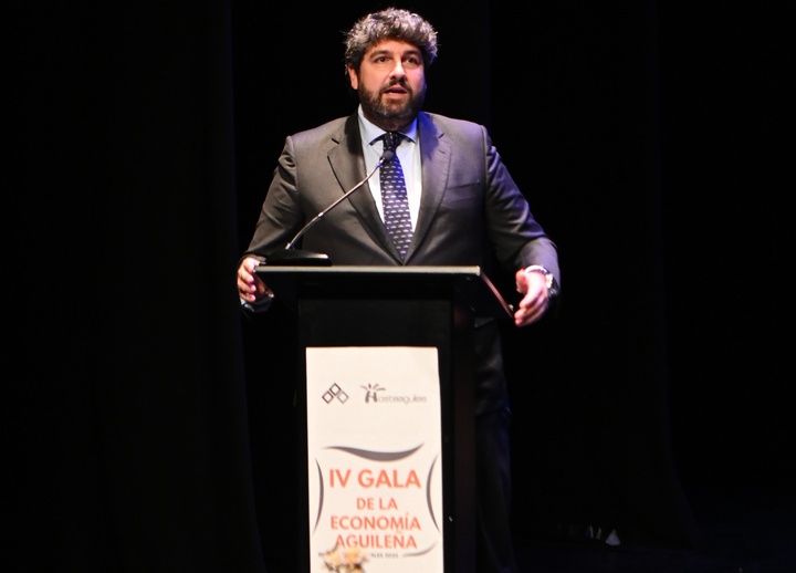 El presidente de la Comunidad, Fernando López Miras, durante la clausura la IV Gala de la Economía Aguileña