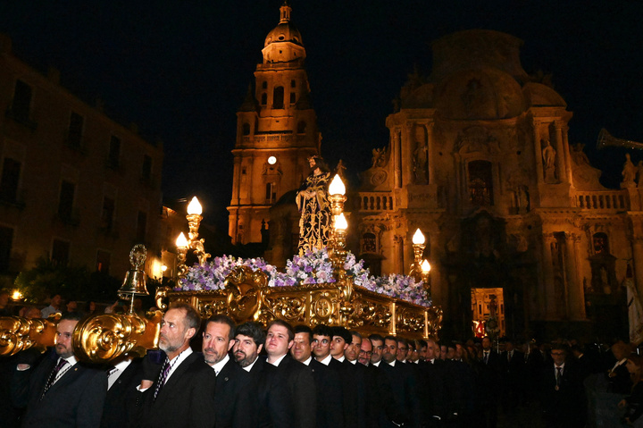 El presidente de la Comunidad, en la Magna Procesión del Jubileo de las Cofradías