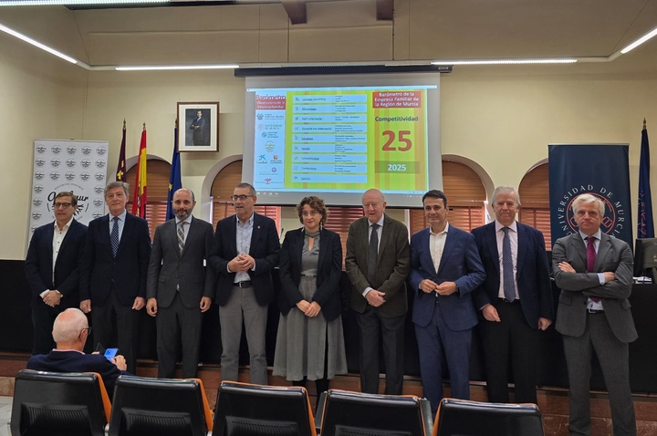Presentación del XXV Barómetro de la Cátedra de Empresa Familiar.