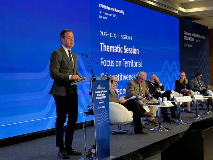 El consejero de Presidencia, Portavocía, Acción Exterior y Emergencias, Marcos Ortuño, interviene en la 53ª Asamblea General de la Conferencia de...