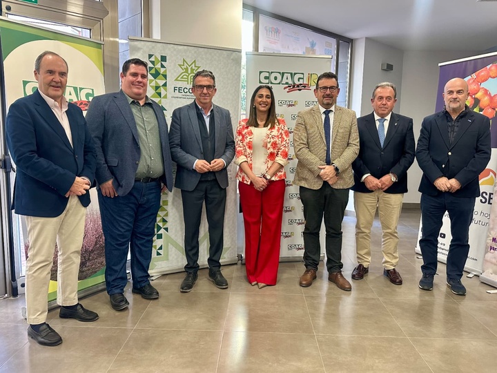 Imagen de la consejera Sara Rubira en la 'Agro Jornada 2025', organizada por COAG Cieza 