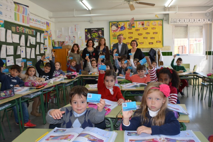 Entrega de la Tarjeta Única de Estudiante