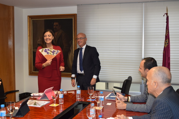 Recepción de la gobernadora de Arequipa (Perú) II